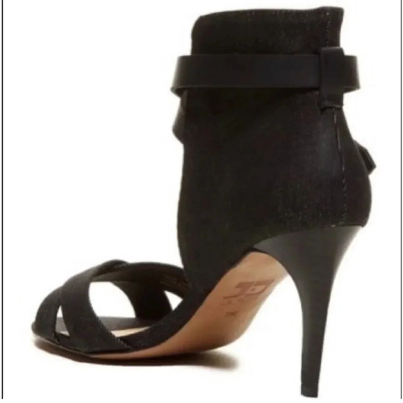 Joe's Jeans Marcy Sandal black denim
wrap around Leather straps Women’s size 6.5 - Picture 2 of 11